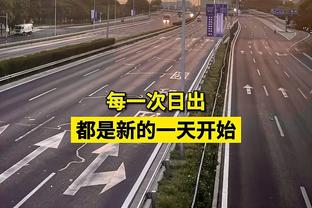 架海紫金梁！浓眉21中10拿下22分13板5助3帽 肩膀受伤不下火线